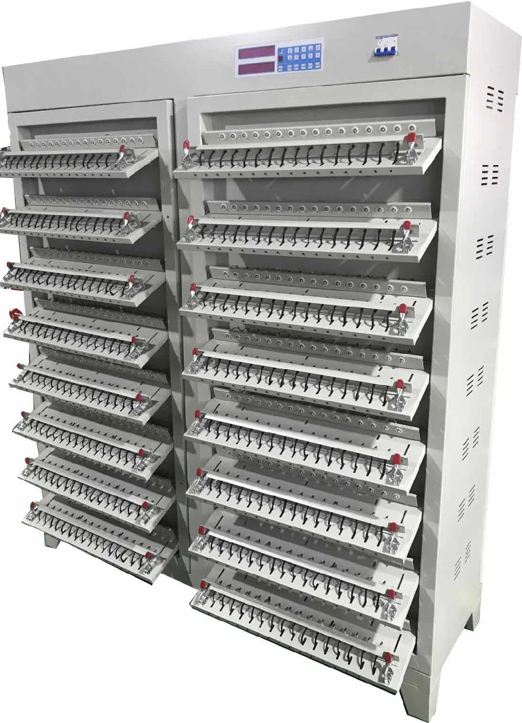la prova della batteria dello Li-ione di Manica 5V3a 512 lavora il tester a macchina della capacità per le prove della capacità delle cellule del cilindro e delle cellule del sacchetto