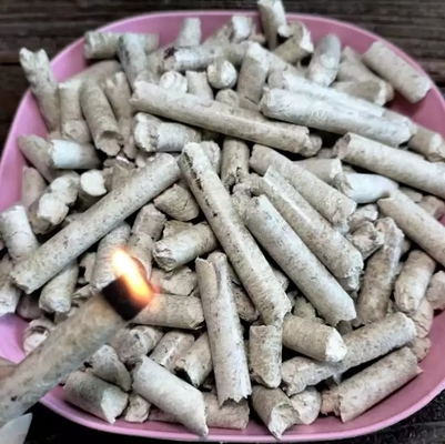 15Kg imballaggio le palline di legno per combustibile solido naturale urgente