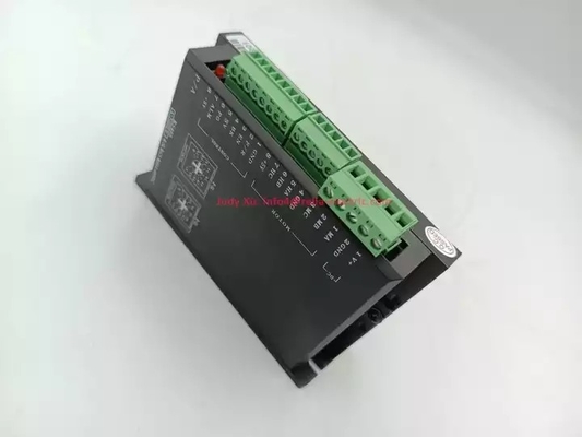 200w 300w Riduzione dell'ingranaggio a vite Freno Corrente di carico nominale motore CC senza spazzole 7.9A