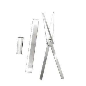 Forbici su ordinazione della corda della cinghia dell'orecchio dell'ingranaggio del rullo di stampaggio degli accessori della macchina della maschera