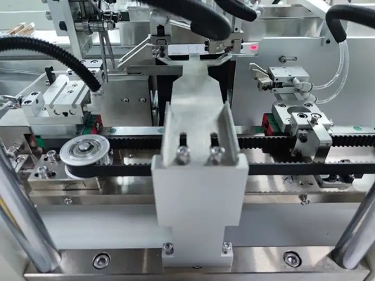 Velocità massima 170/min della macchina eliminabile automatica della maschera