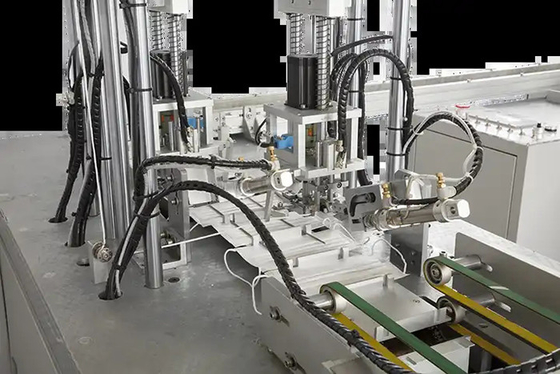 Vendite dirette del produttore di macchine per la produzione di maschere chirurgiche monouso