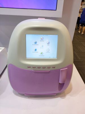 110 - analizzatore dell'elettrolito di gas del sangue 240V con lo schermo LCD